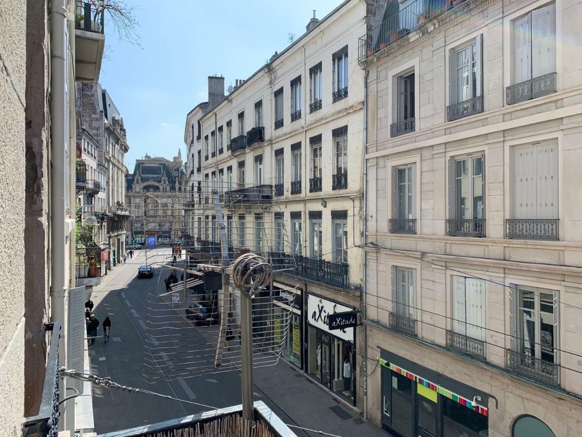 020 Chic & Cosy Grand Appart 57M2 Hypercentre Wifi Smart Tv Netflix Saint-Etienne  Exterior foto